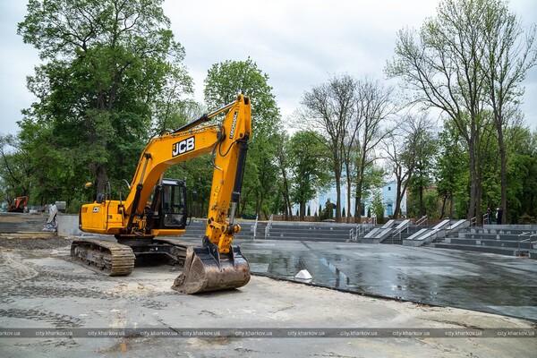 Амфитеатр и краснокнижные тюльпаны: в Харькове откроют после реконструкции Молодежный парк фото 17