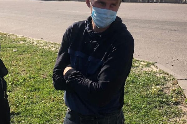 Ради развлечения: в Харькове поймали банду подростков, избивавших прохожих фото 3