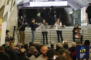 Концерт между взрывами: в Харькове символически открыли KharkivMusicFest (фото) фото 20