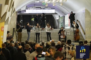 Концерт между взрывами: в Харькове символически открыли KharkivMusicFest (фото) фото 24