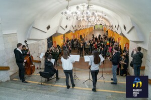 Концерт между взрывами: в Харькове символически открыли KharkivMusicFest (фото) фото 37