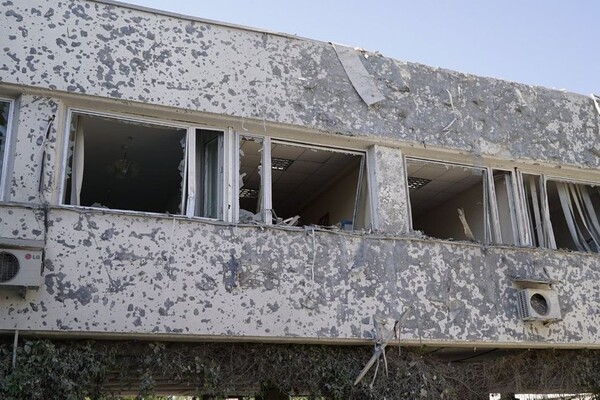 Россияне разрушили ракетой педагогический университет в Харькове (фото) фото 6
